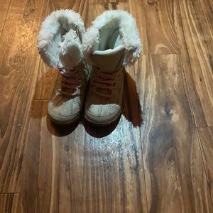 Rachel shoes, converse, Carter’s, Basic Editions